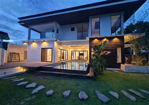 Single-family properties include one main dwelling unit separated by open space, except for a shed or garage. . House for sale cebu philippines